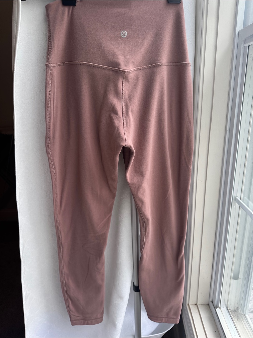 lululemon taupe High-Rise Leggings size 6